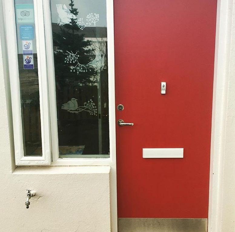 Guesthouse Hvitahusid Akureyri Exterior photo
